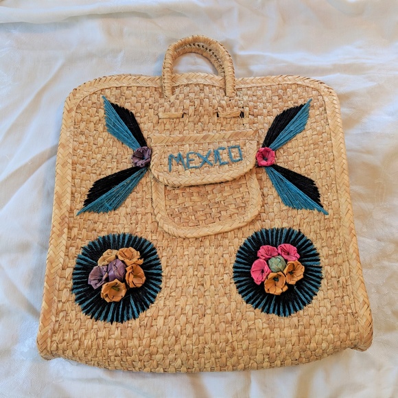 Vintage Handbags - Vintage Handmade Straw Handbag Purse Mexico